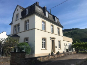 Weinlofts an der Mosel mit E10 Ladestation